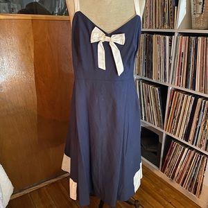 Bow Dress